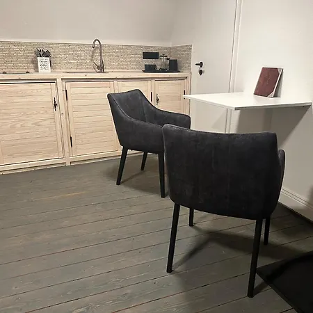 Lejlighed Urlaub Im Historischen Muellerhaus, Dachgiebel